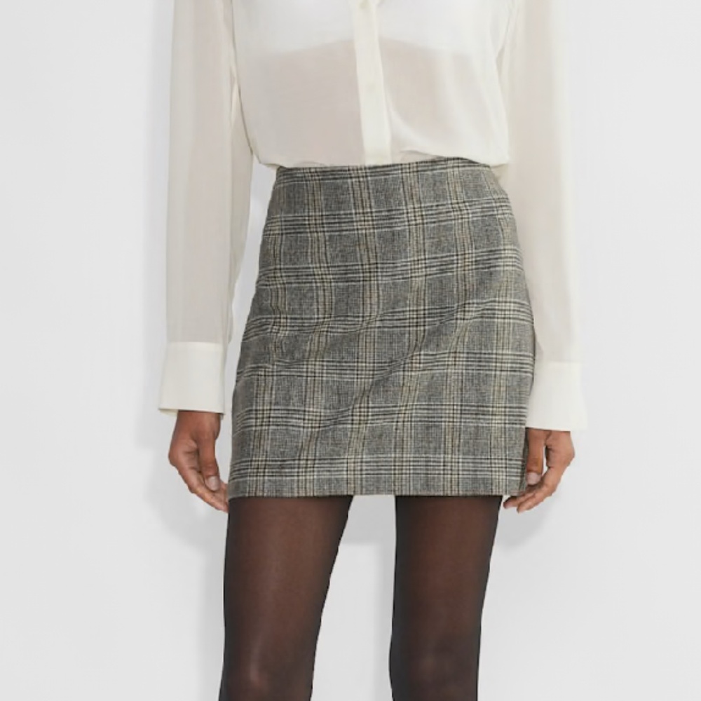 Wilfred classic mini skirt!